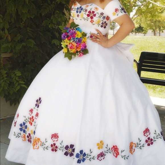 Dresses & Skirts - BEAUTIFUL CUSTOM MEXICAN QUINCE DRESS SIZE 10-12